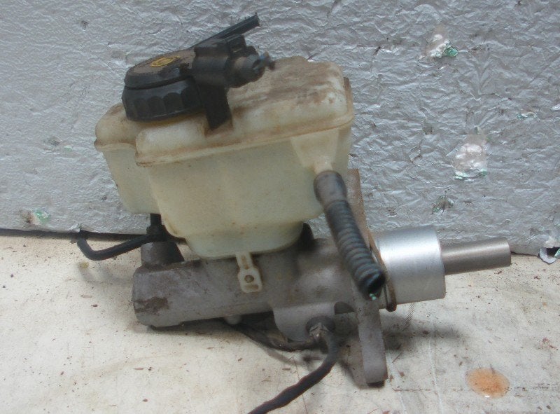 HOOFDREMCILINDER Volkswagen Caddy III (2KA,2KH,2CA,2CH), Gebruikt, Volkswagen, Volkswagen AG, Kundenbetreuung@volkswagen.de
