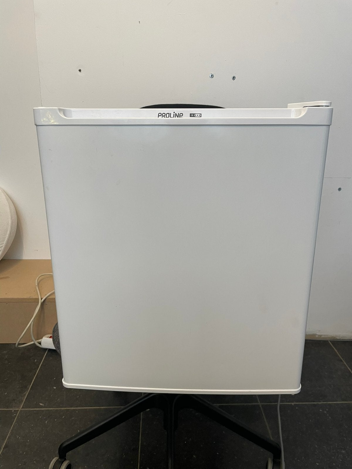 Kleine Diepvries Proline 33L, Elektronische apparatuur, Vriezers en Diepvrieskisten, Vrieskast, Gebruikt, Minder dan 85 cm, Minder dan 60 cm
