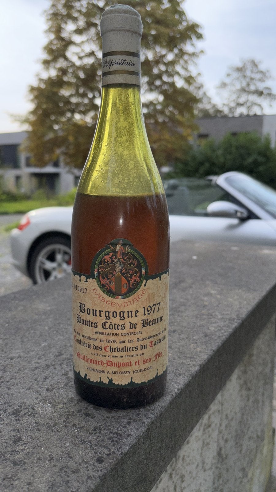 Vin bourgogne 1977, Enlèvement, Comme neuf