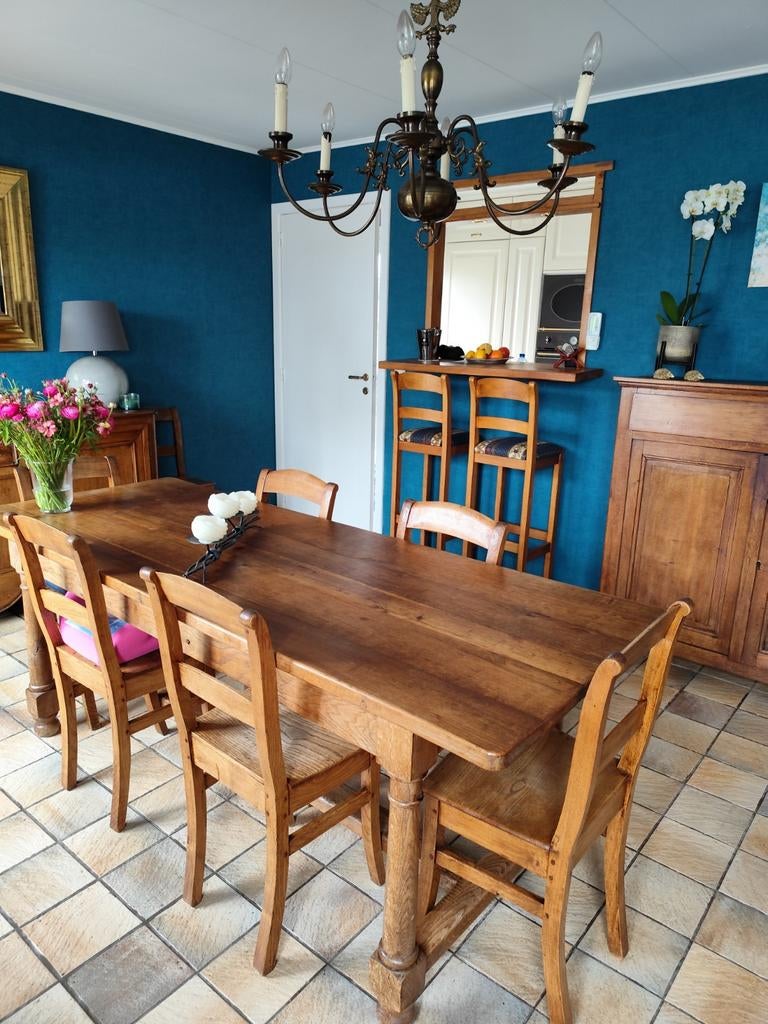 Table en chêne, 7 chaises de Herve et 2 chaises hautes, Antiquités & Art, Enlèvement