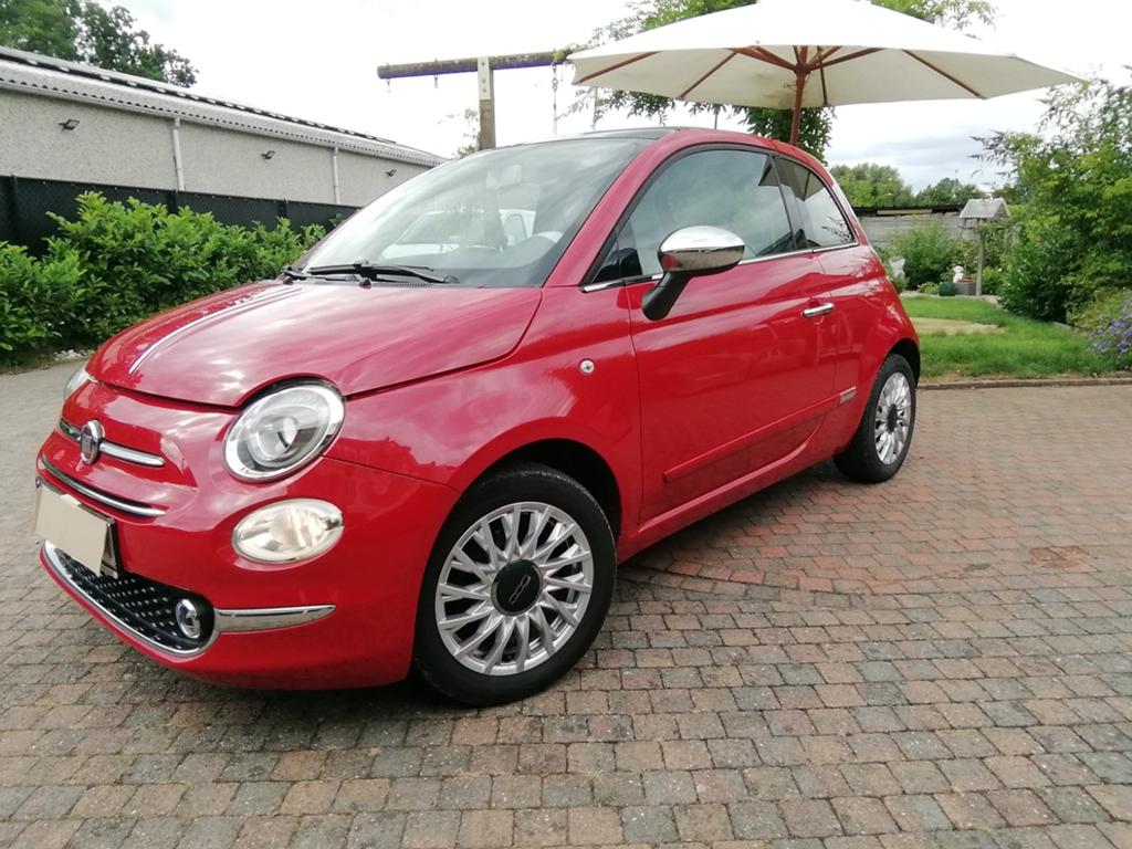 Fiat 500 lounge bj.16 Airco, panodak, gps, 62600km, Auto's, Voorwielaandrijving, 4 zetels, Handgeschakeld, Stadsauto
