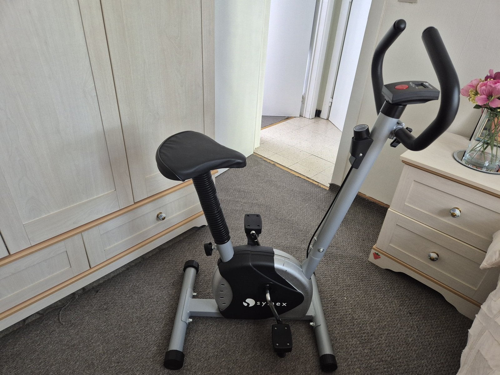 hometrainer (Syrex), Sport en Fitness, Fitnessapparatuur, Zo goed als nieuw, Hometrainer, Ophalen