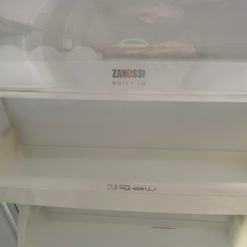 Inbouw Koelkast zanussi, Ophalen, Zo goed als nieuw