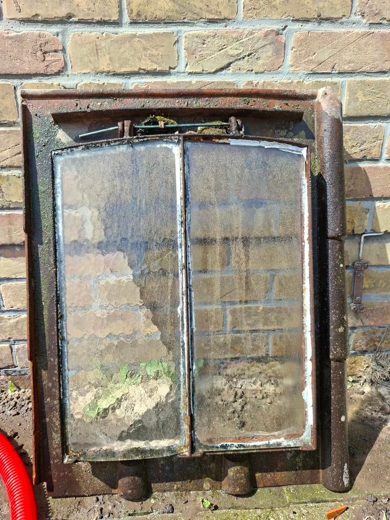 Oud dakraam, Doe-het-zelf en Bouw, Ophalen, Dakraam