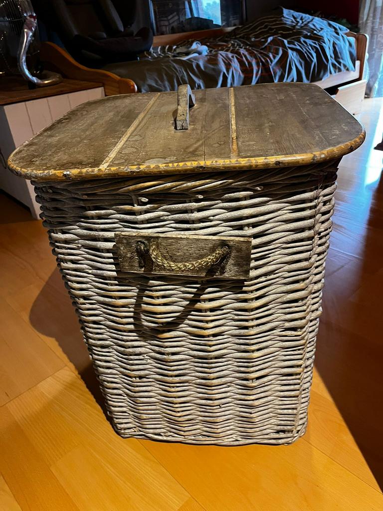 Wasmand, Huis en Inrichting, Woonaccessoires | Schalen en Manden, Ophalen, Gebruikt, Rechthoekig, Mand