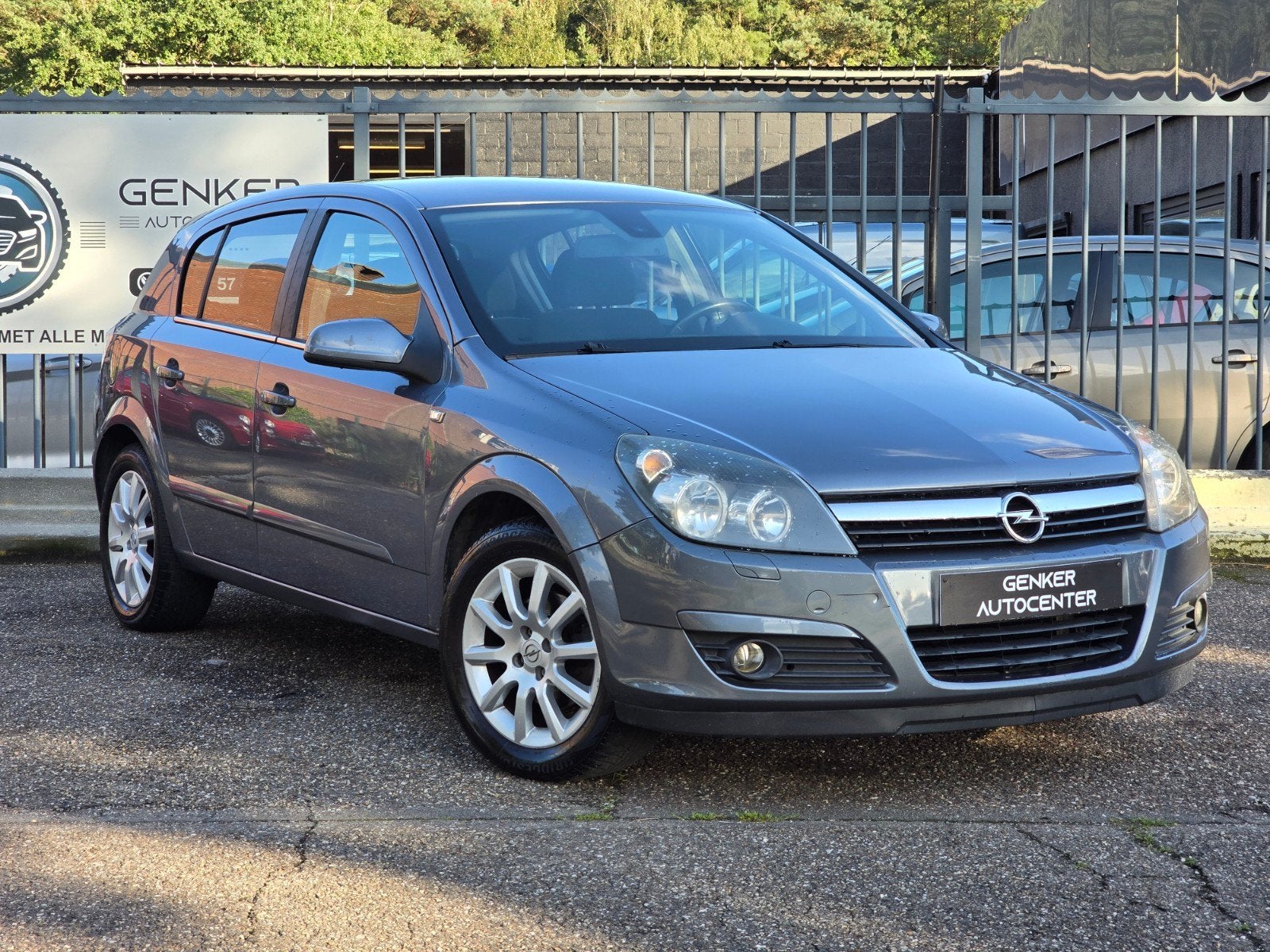 Opel Astra 1.6 benzine/ Automaat GARANTIE, Auto's, Opel, Automaat, Astra, Parkeersensor, Bedrijf
