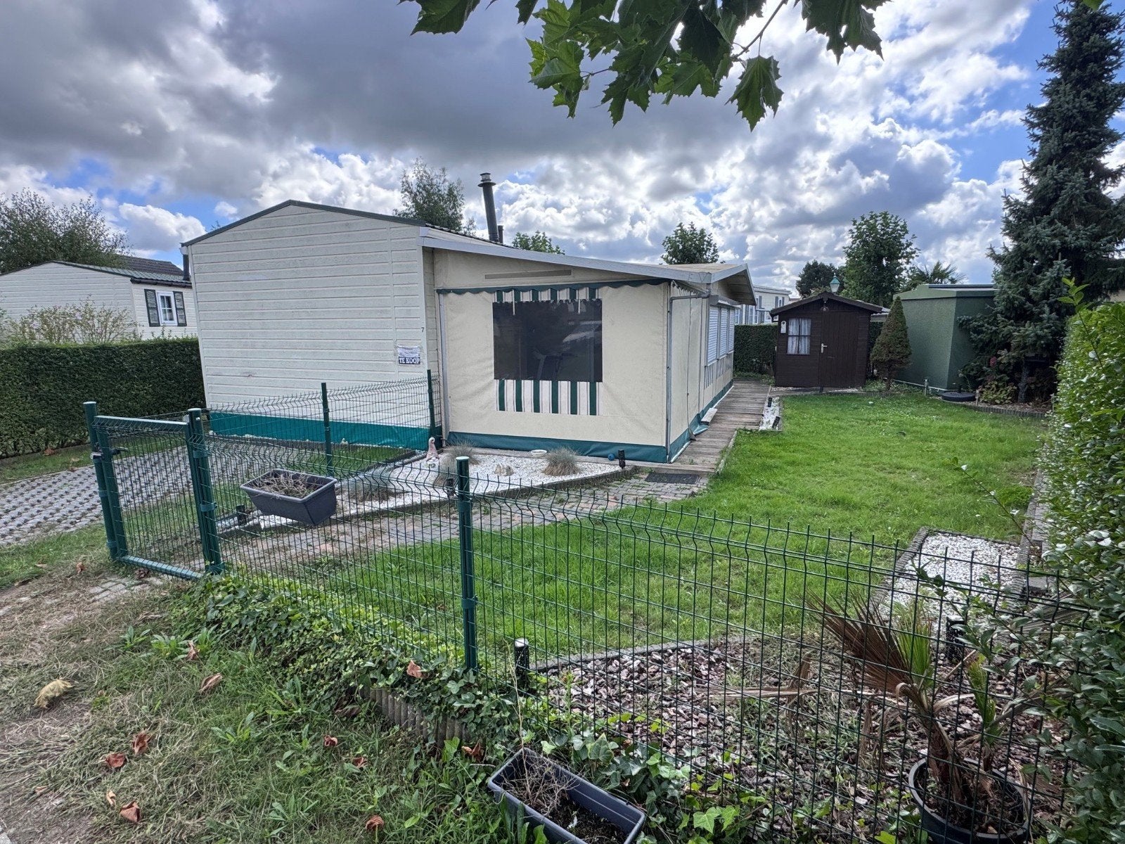 mobil-home caravane résidentielle a vendre 
FRÉJUS - CÔTE -, Jusqu'à 6