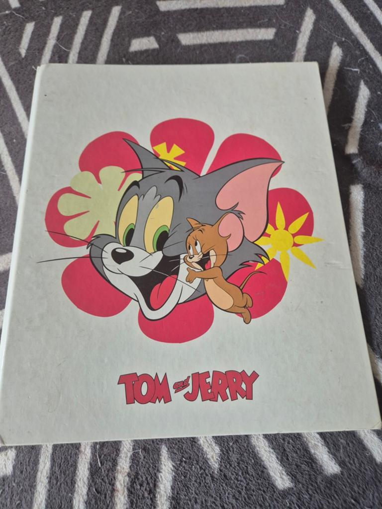 Ringmap tom en jerry, Verzenden