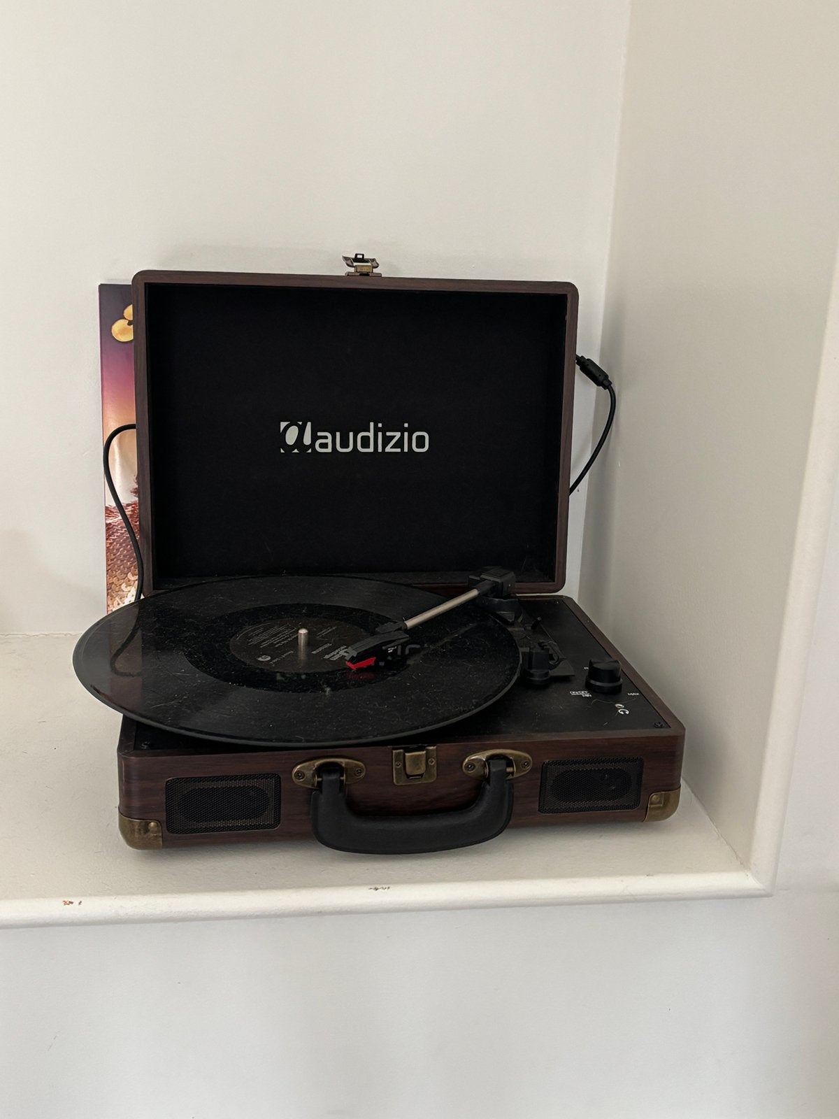 Platenspeler + 2 platen, Ophalen, Zo goed als nieuw, Platenspeler