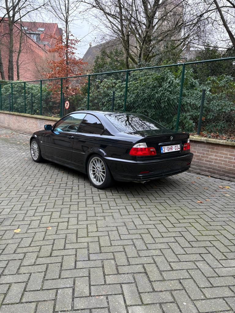 BMW 320ci coupé M uitvoering, Auto's, BMW, Particulier, 3 Reeks, Apple Carplay, Benzine, Coupé, Handgeschakeld, Zwart, Ophalen