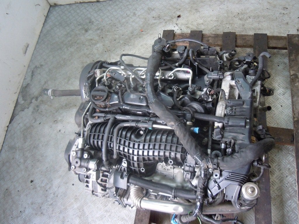 Moteur D4204T13 Nu VOLVO V40, Envoi, Utilisé, Daihatsu