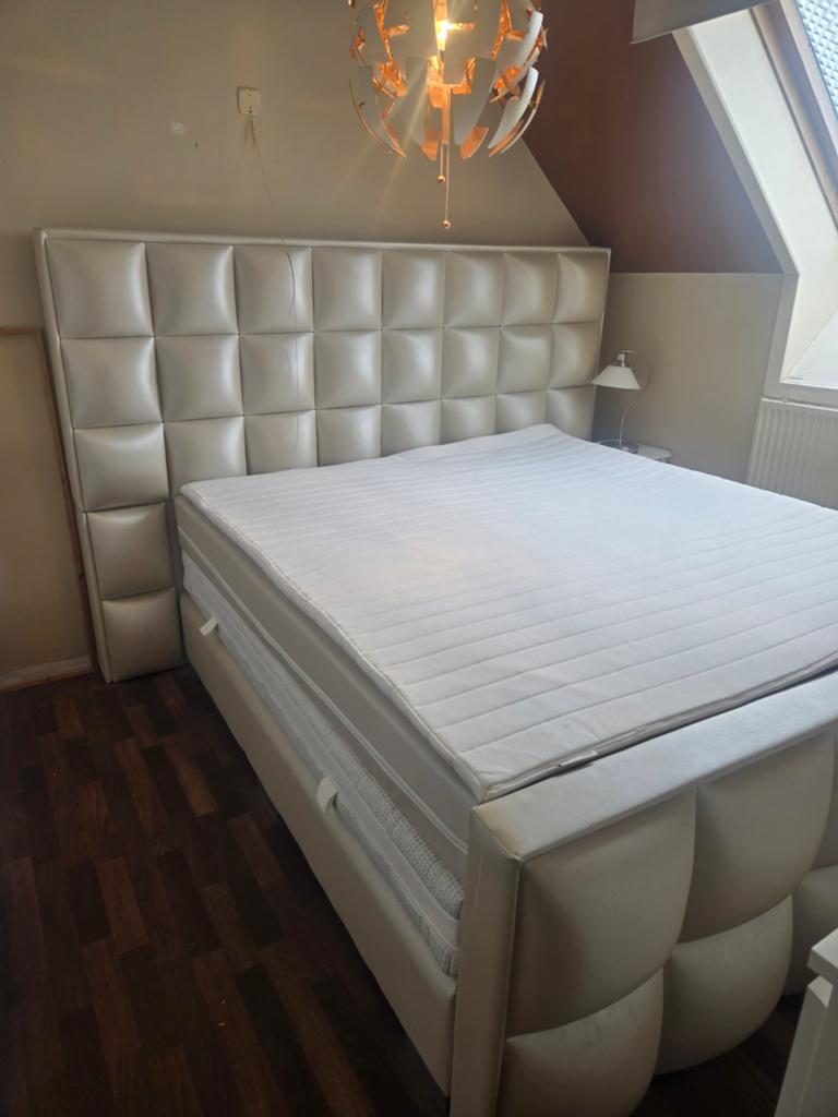 Luxus springbox 180 / 200, Huis en Inrichting, Slaapkamer | Boxsprings, Ophalen