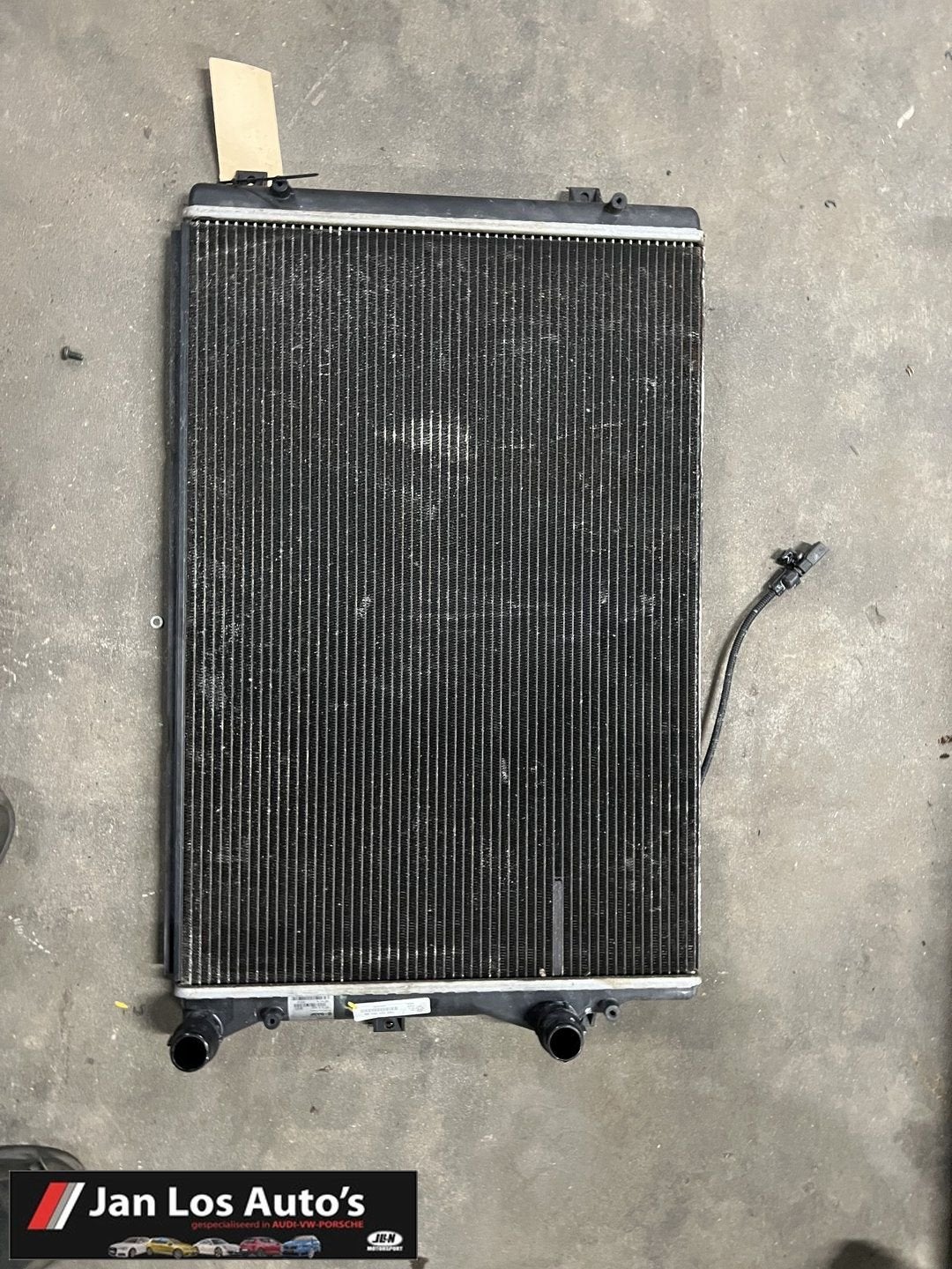 Audi A3 Vw Golf radiateur, -, Origine de la pièce connue, Audi, Utilisé