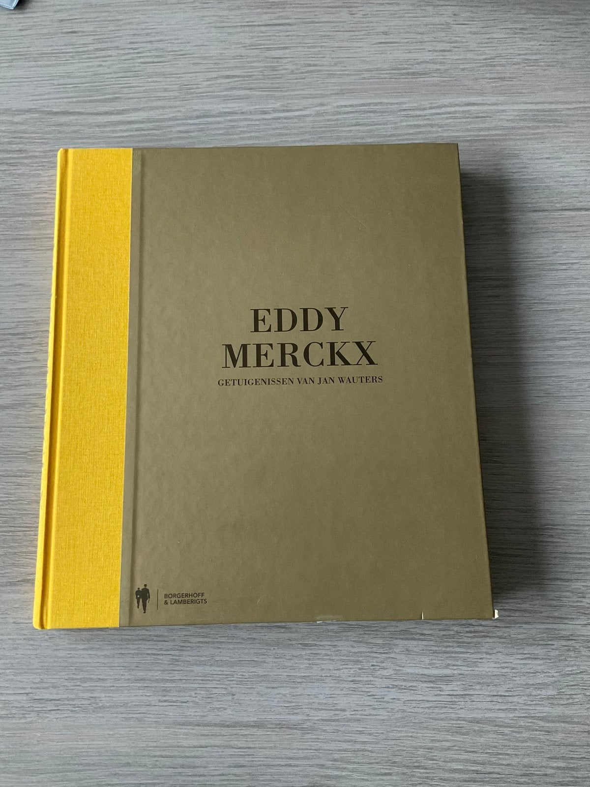 Boek Eddy Merckx uniek boek in perfecte staat, Livres, Livres de sport, Comme neuf, Course à pied et Cyclisme, Enlèvement ou Envoi