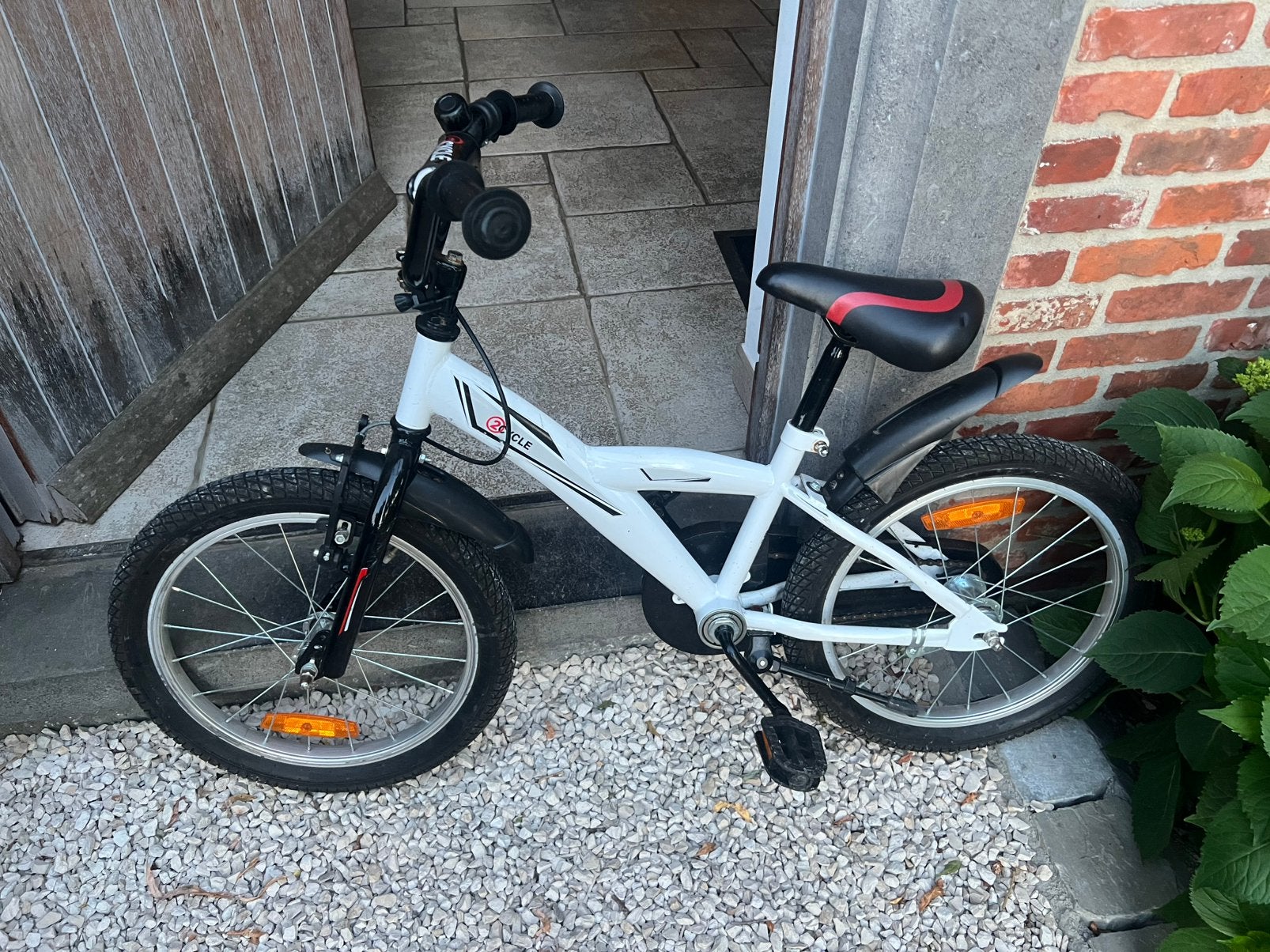 Kinder fiets maat 18 inch, Ophalen, Zo goed als nieuw