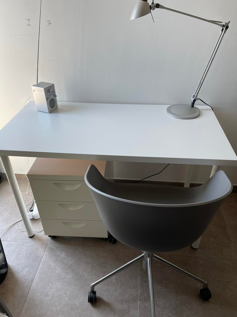 Setje bureau, Ophalen, Gebruikt