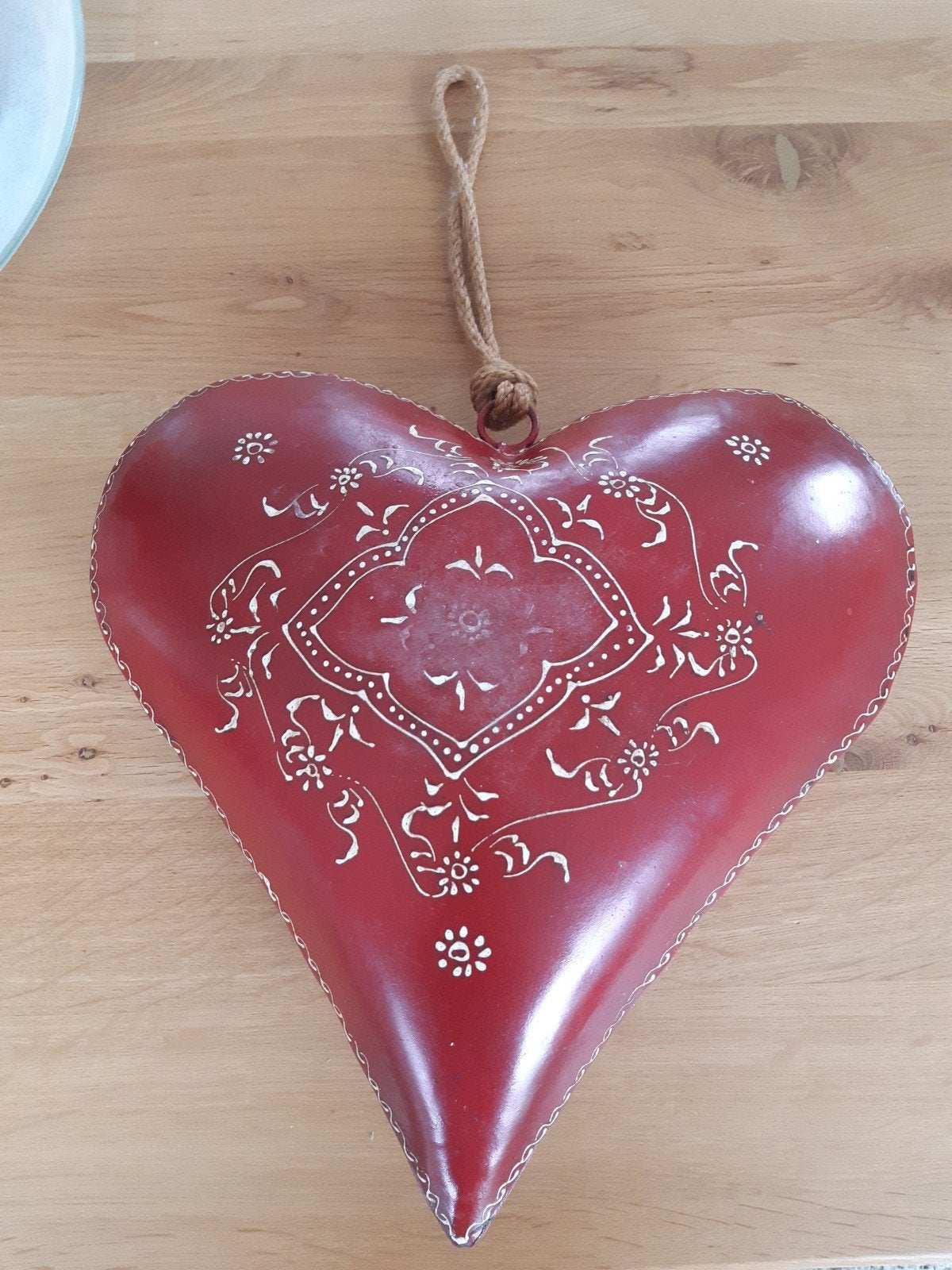 Metalen hart, Bijoux, Sacs & Beauté, Rouge, Comme neuf, Enlèvement, Autres matériaux