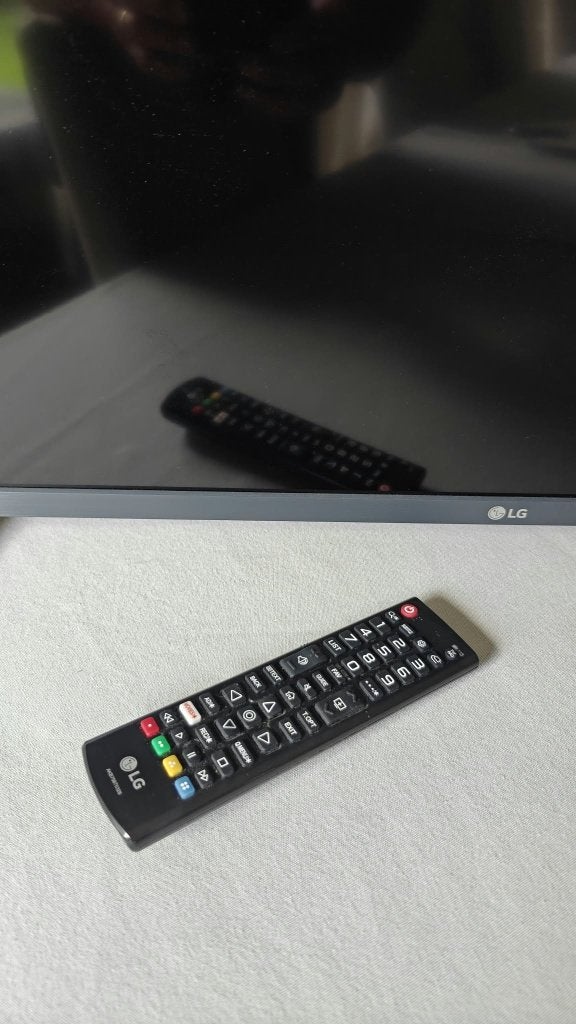 LG 32" TV, Audio, Tv en Foto, Ophalen, Gebruikt, 50 Hz, 80 tot 100 cm