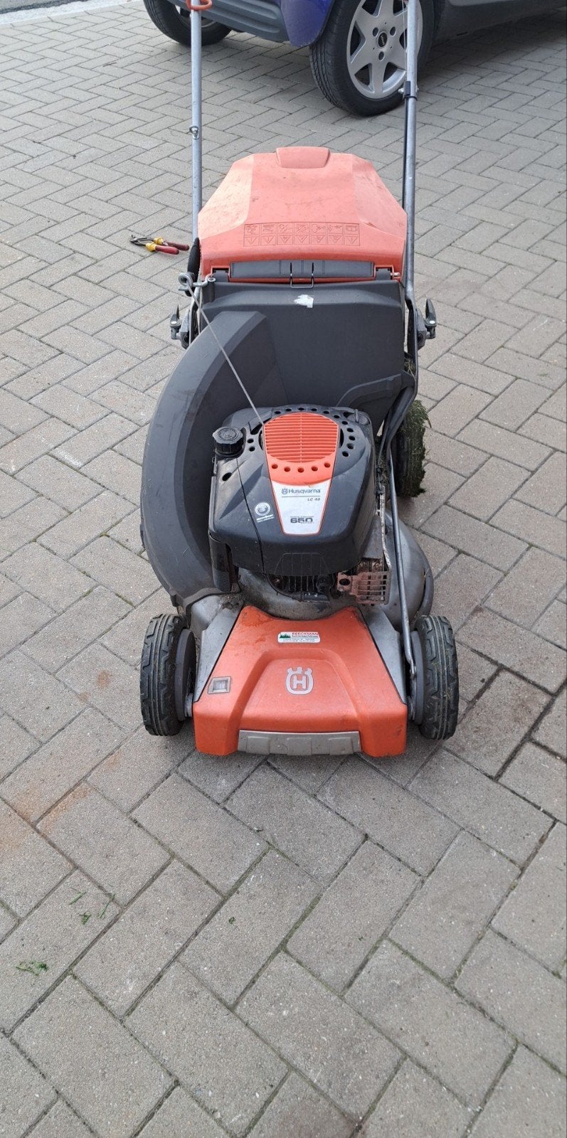 Husqvarna, Ophalen, Cirkelmaaier, Gebruikt, Benzine-grasmaaier