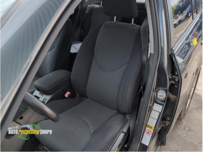Siège gauche d'un Toyota Rav-4, Autos : Pièces & Accessoires, -, -, 3 mois de garantie, Toyota