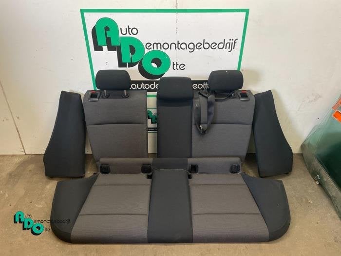 Banquette arrière d'un BMW 1-Serie (1-Serie 03-), -, 3 mois de garantie, Utilisé, -