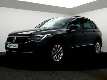 Volkswagen Tiguan eHybrid (PHEV) Tiguan eHybrid 1.4 Life Bus, Autos, Volkswagen, Argent ou Gris, Achat, Electronic Stability Program (ESP)