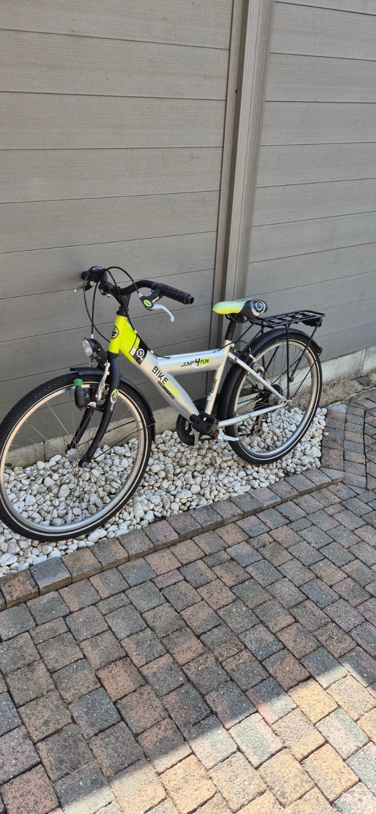 JONGENS FIETS TE KOOP!, Ophalen