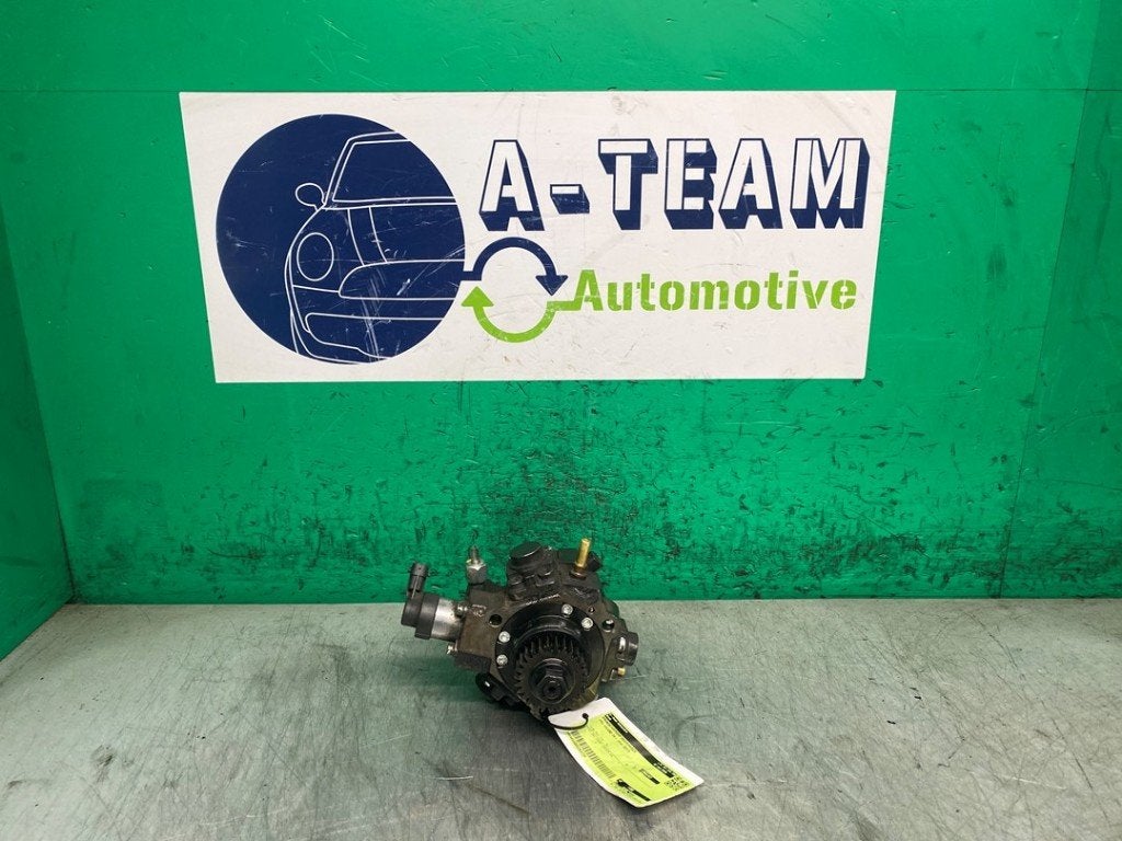 POMPE CARBURANT MECANIQUE Opel Vivaro (|167005114RB|), Autos : Pièces & Accessoires, Opel, Opel Automobile GmbH, Utilisé, Kontakt-opel@opel.com
