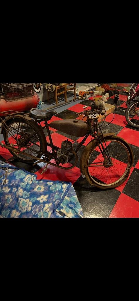 Moto mobylette, Fietsen en Brommers, Fietsen | Cruisers en Lowriders, Ophalen of Verzenden, Zo goed als nieuw
