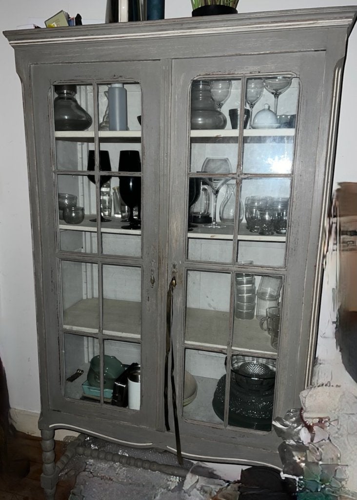 Vitrine patinée, Enlèvement, Utilisé