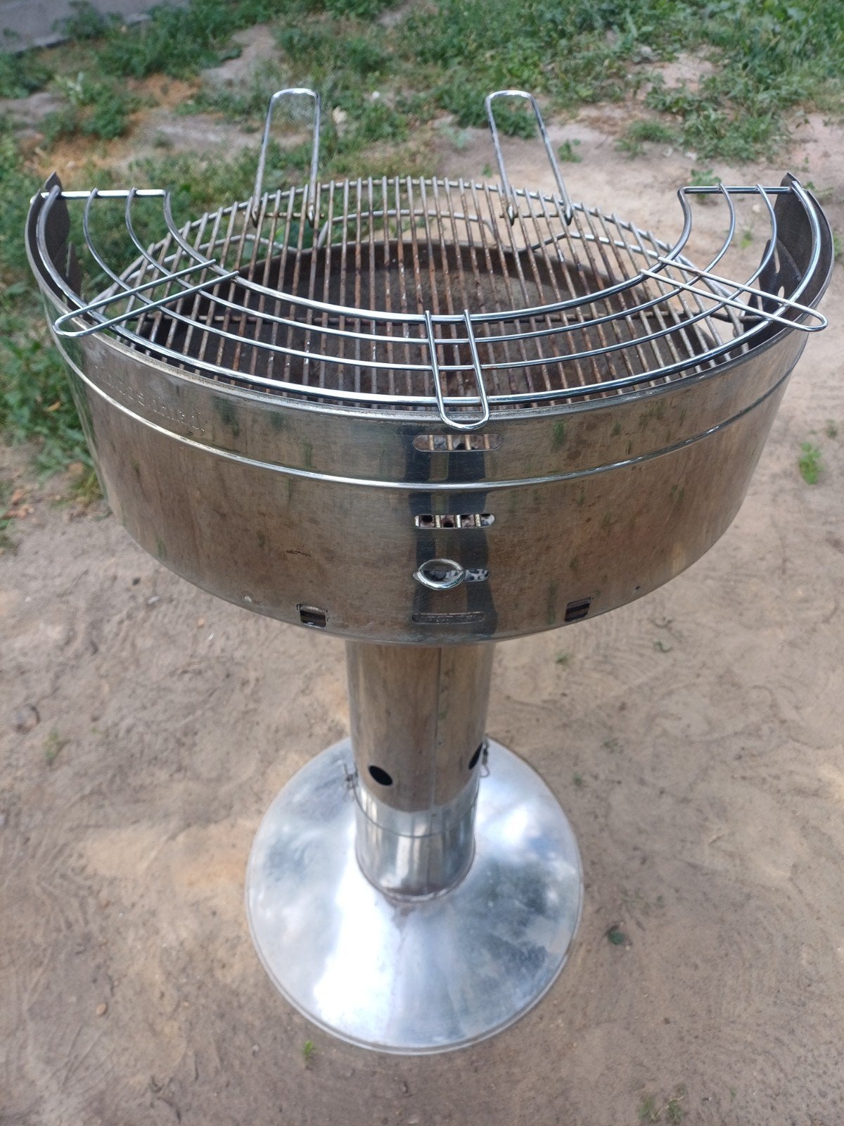 BBQ Barbecook rond, Tuin en Terras, Ophalen, Gebruikt