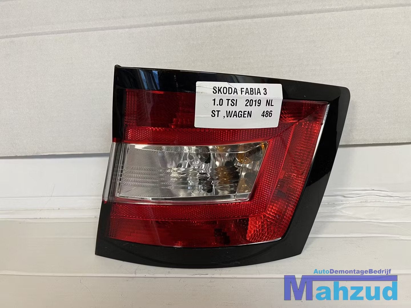 SKODA FABIA 3 stationwagen combi rechts achterlicht 2014-202, Tr. Vaclava Klementa 869
293 01  Mlada Boleslav, CZ, Skoda, Skoda Auto a.s.