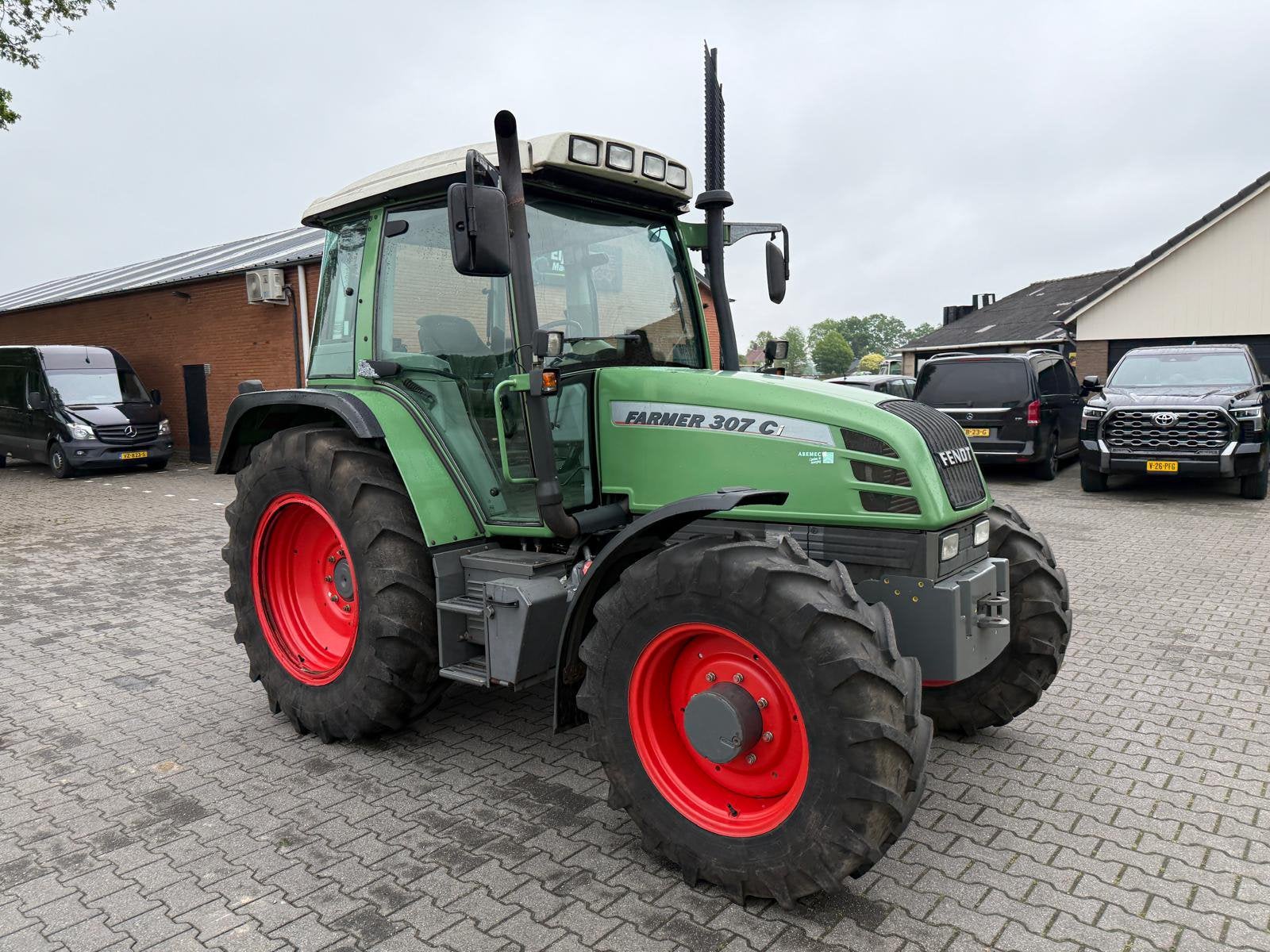 Fendt 307 Ci (bj 2006), Ophalen