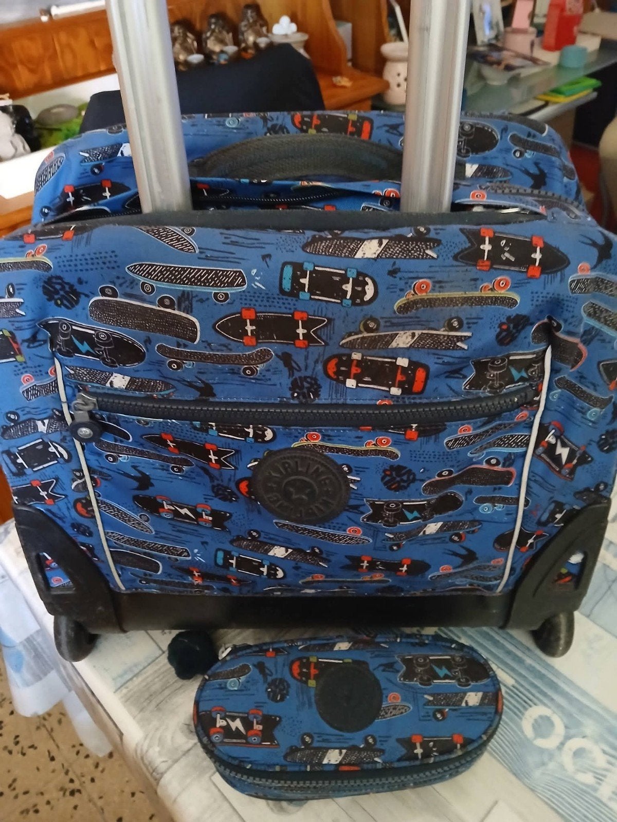 a vendre magnifique cartable Kipling avec plumier état neuf, Ophalen of Verzenden