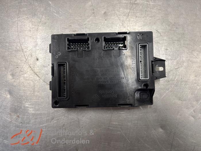 Computer Body Control van een Nissan NV300, Auto-onderdelen, Carrosserie, Nissan, Gebruikt, 3 maanden garantie, Ophalen of Verzenden