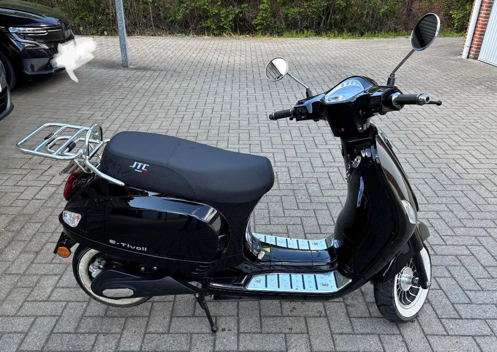 Elektrische scooter, Fietsen en Brommers, Brommeronderdelen | Scooters, Gebruikt, Overige merken, Overige typen, Ophalen