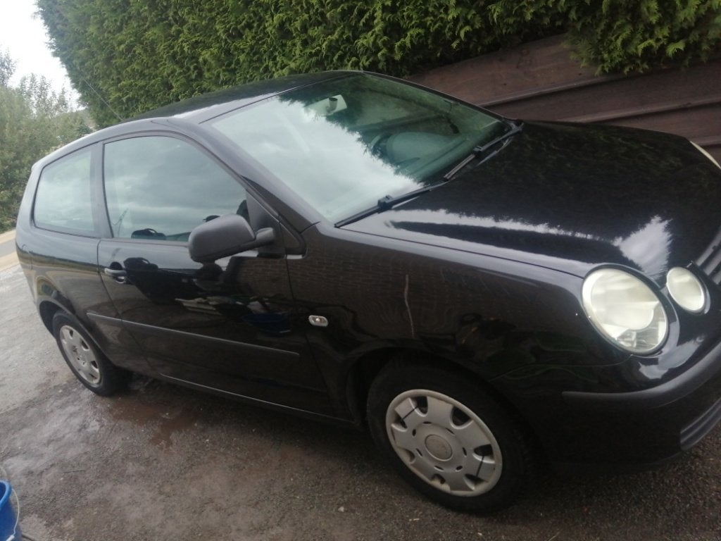 VOLKSWAGEN POLO, Auto's, Volkswagen, Voorwielaandrijving, Stof, Zwart, Bedrijf