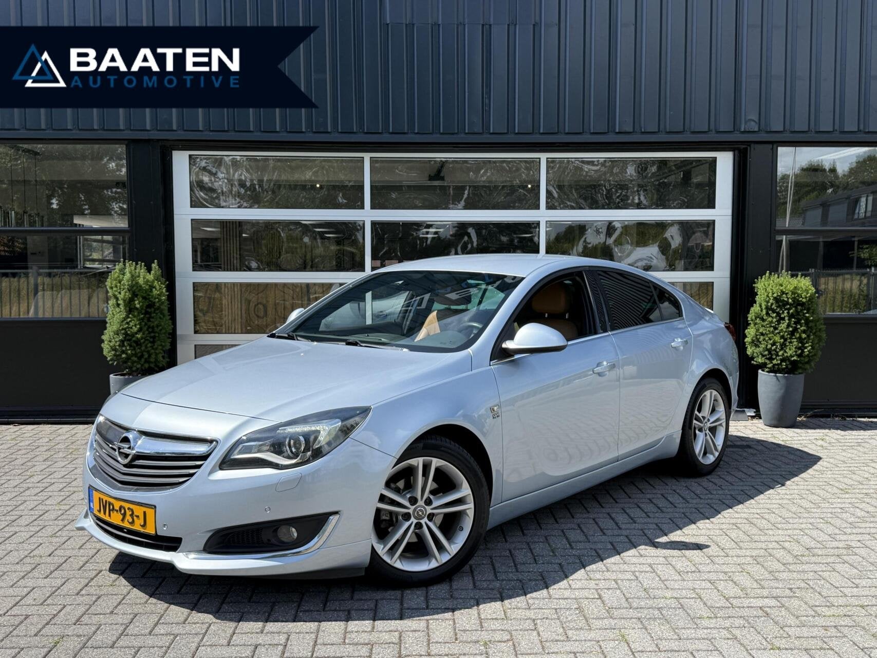 Opel Insignia 1.6 Turbo 170PK |OPC Line|Leder|Virtual|Faceli, Auto's, Voorwielaandrijving, 4 deurs, 4 cilinders, Leder