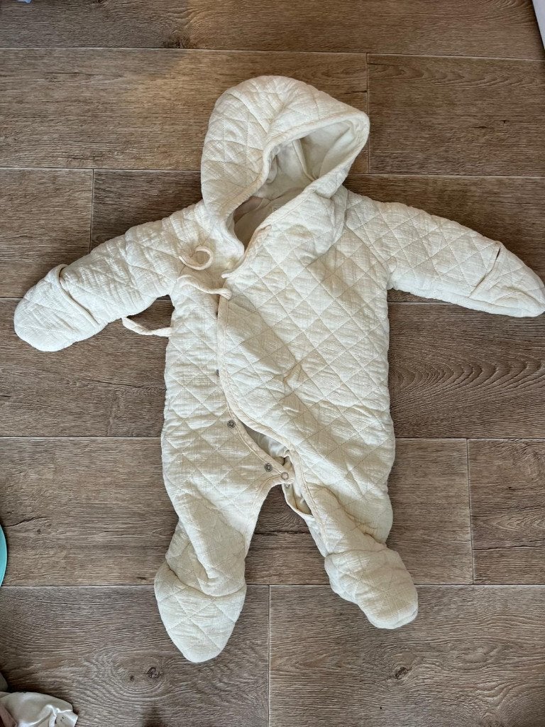 2 Manteaux bébé + chaussettes, Kinderen en Baby's, Ophalen, Zo goed als nieuw, Sokjes