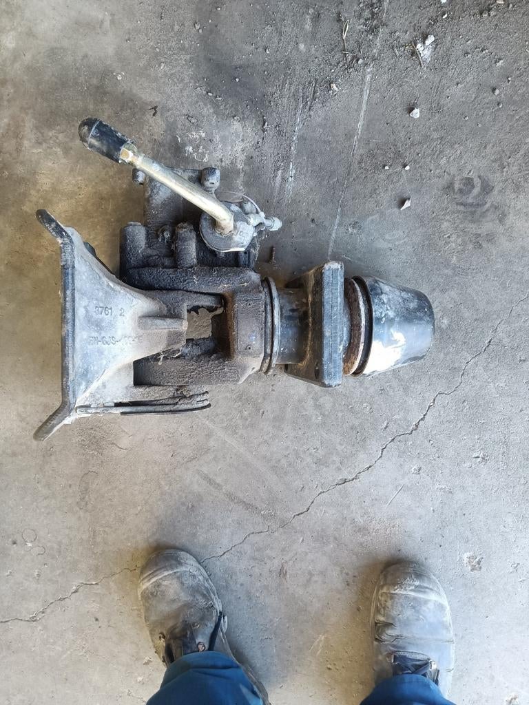 Rockinger, Auto-onderdelen, Ophalen