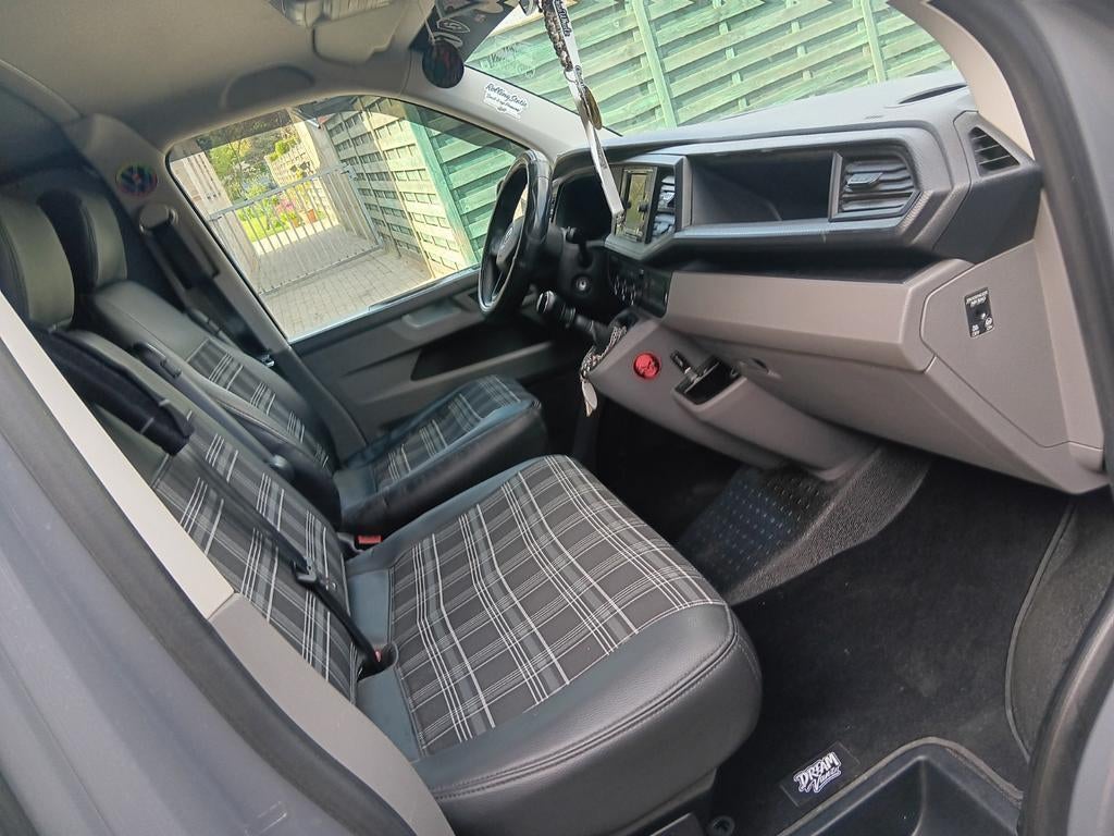 Transporter T6.1, Auto's, Volkswagen, Zwart, Geel, Particulier, Transporter