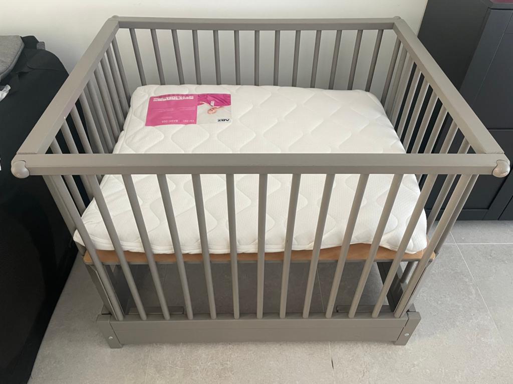 Pericles Grijs houten baby park, Kinderen en Baby's, Babyparken, Ophalen, Zo goed als nieuw, Rechthoekig, In hoogte verstelbaar