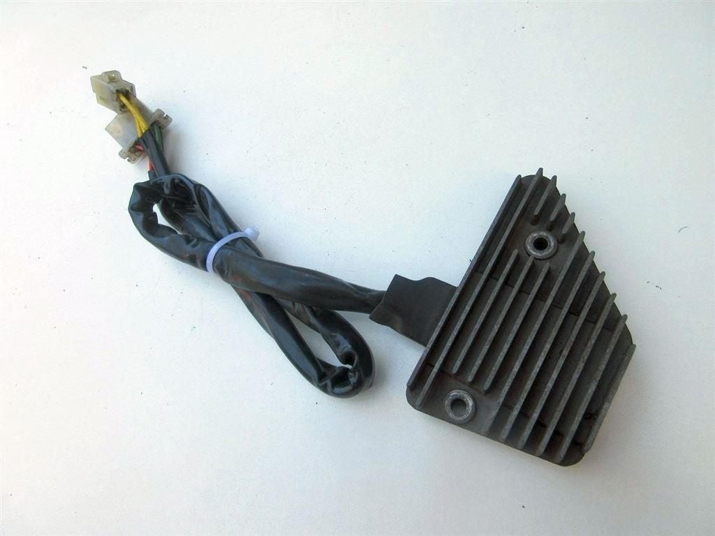 Honda VF500C spanningsregelaar VF 500 C gelijkstroomregelaar, Ophalen of Verzenden, Gebruikt