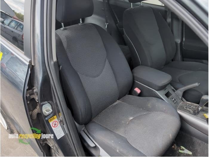 Siège droit d'un Toyota Rav-4, Autos : Pièces & Accessoires, -, -, 3 mois de garantie, Toyota