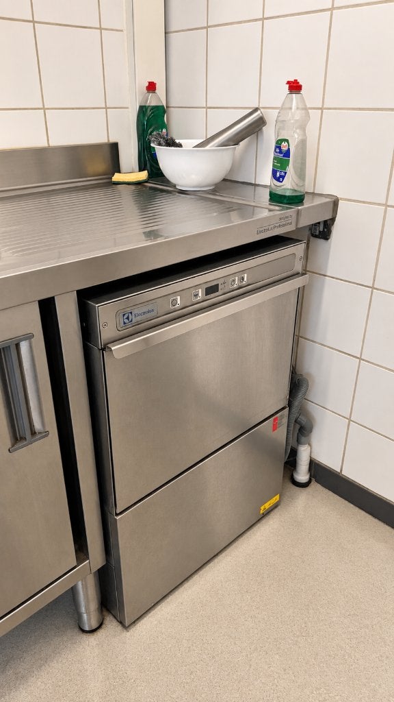 INBOEDEL RESTAURANT TE KOOP WEGENS STOPZETTING HORECAZAAK, Ophalen, Gebruikt, Koelen en Vriezen