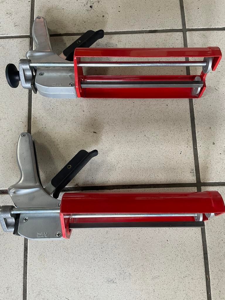 A vendre pistolet a cartouche 2 composants, Enlèvement ou Envoi, Comme neuf