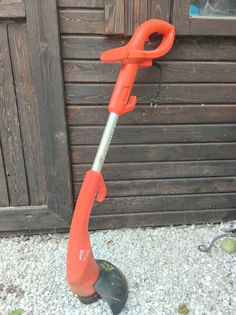 Trimmer Black&Decker, Jardin & Terrasse, Coupe-bordures, Électrique, Enlèvement, Utilisé, 10 à 30 cm