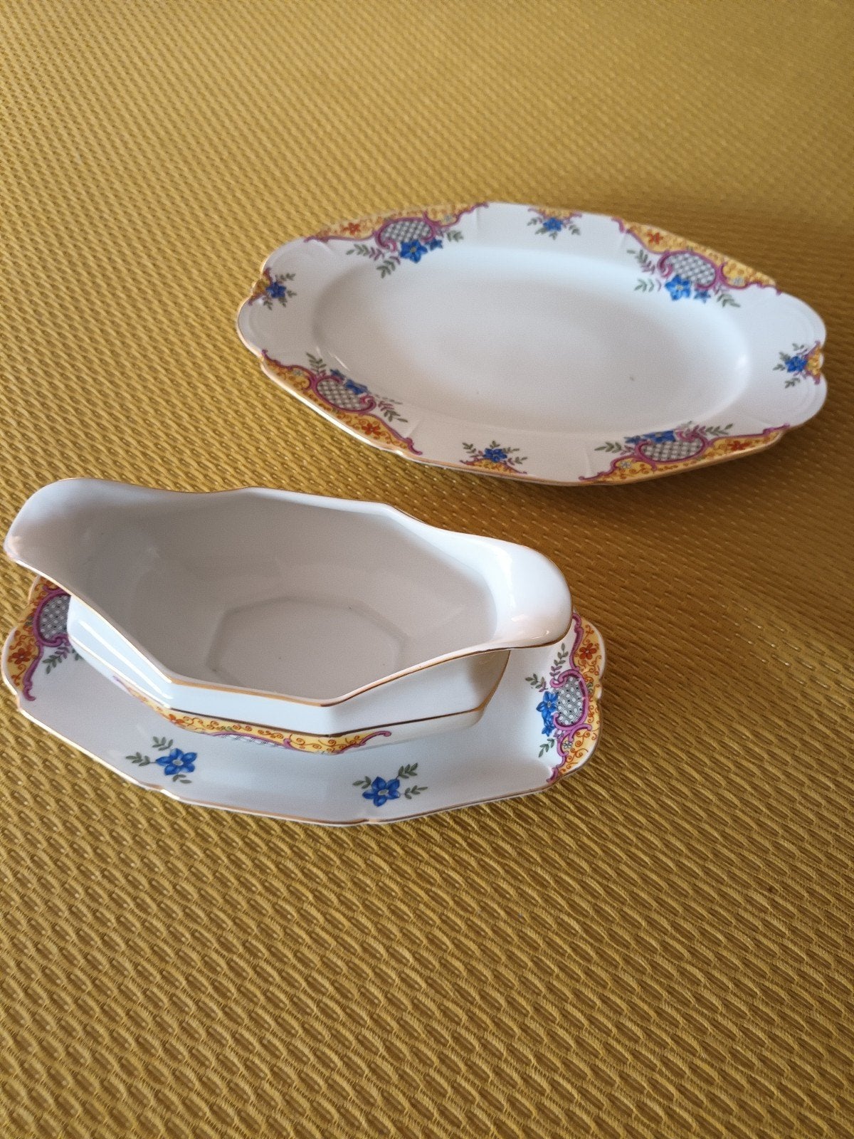 compleet eetservies, Ophalen