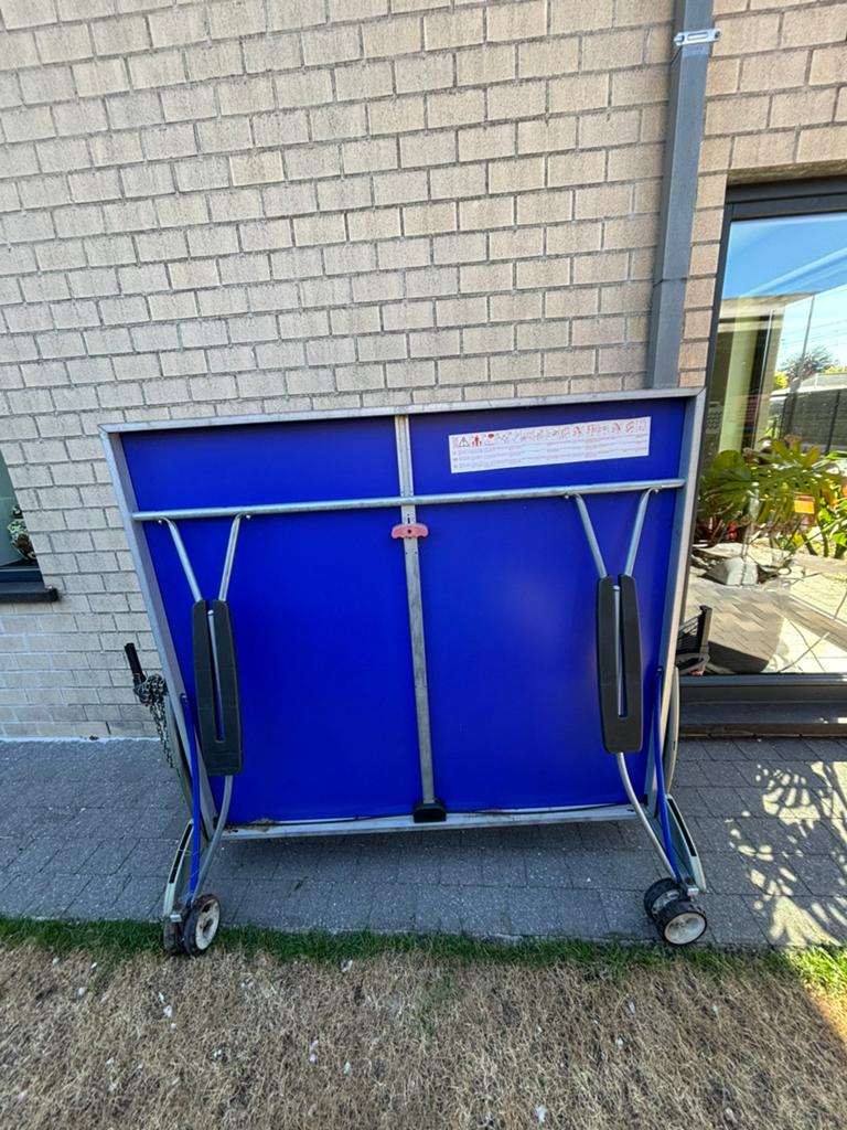 Gratis pingpongtafel, Sport en Fitness, Ophalen, Gebruikt, Tafel Outdoor, Verrijdbaar