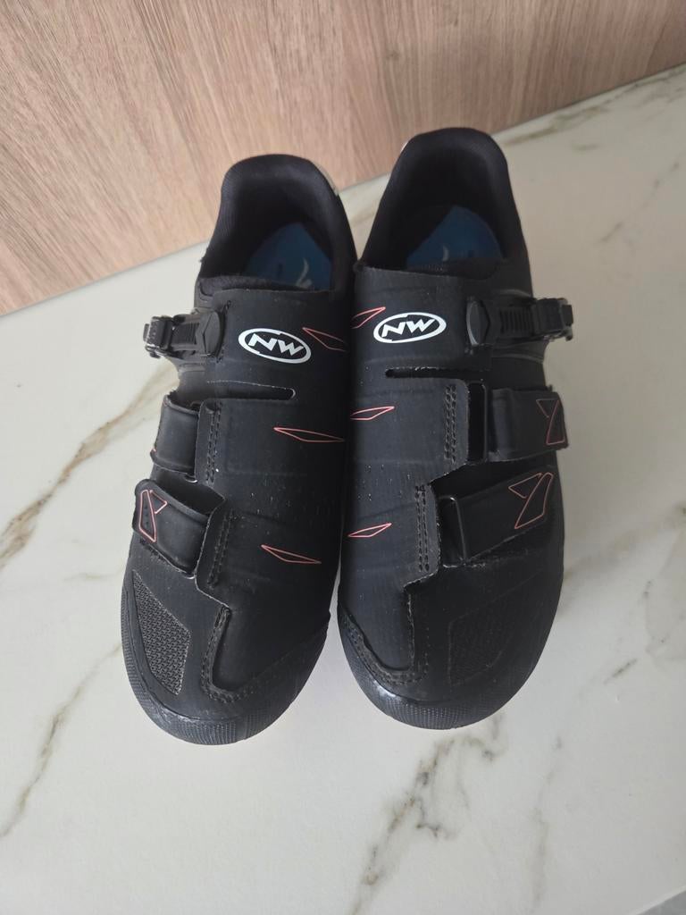 Fietsschoenen Northwave maat 38, Ophalen